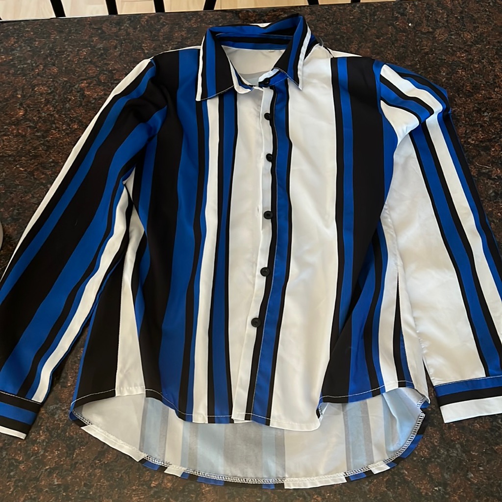 Cute Button Blouse